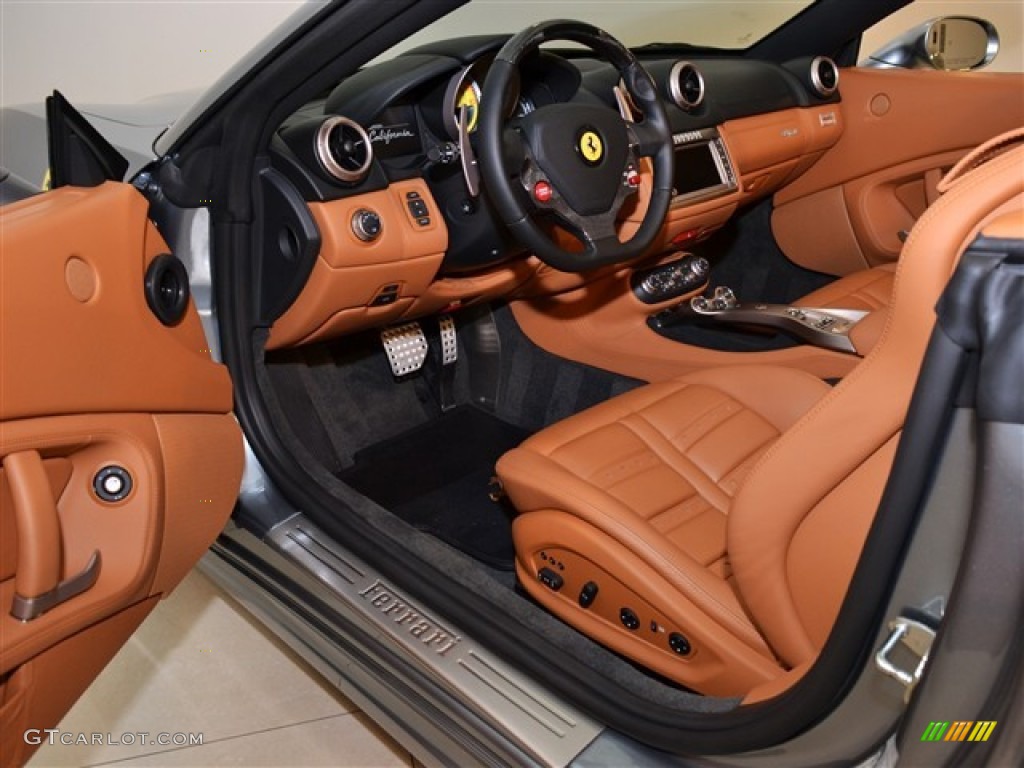 Natural Interior 2010 Ferrari California Standard California Model Photo #50966505