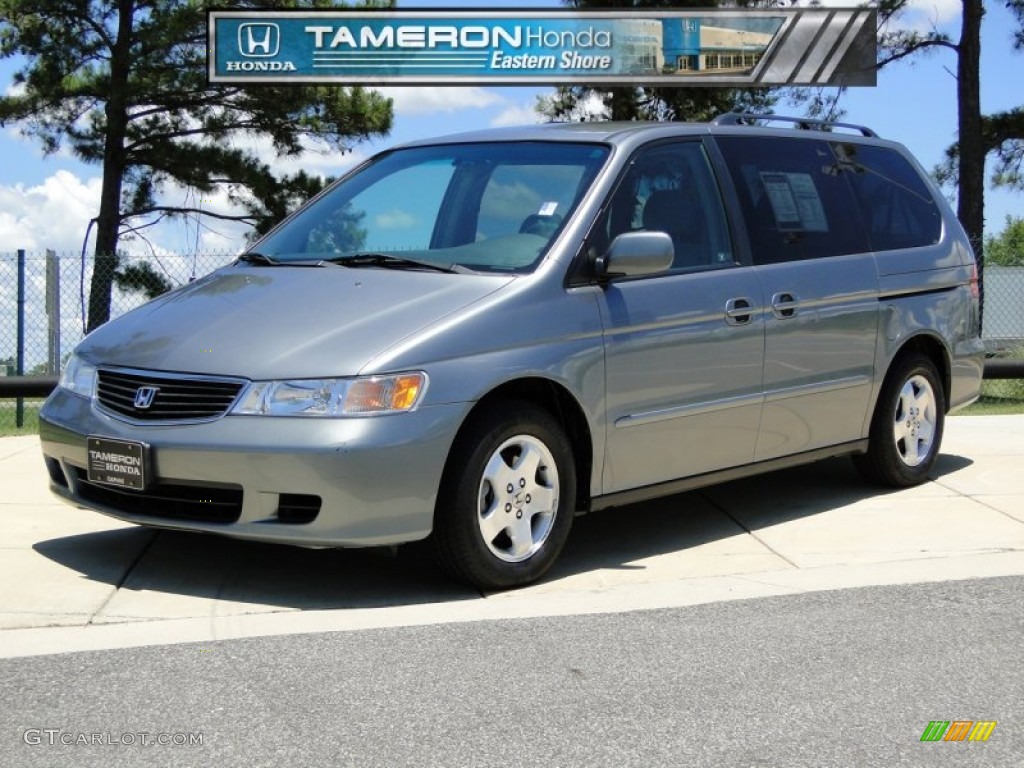 Granite Green Honda Odyssey