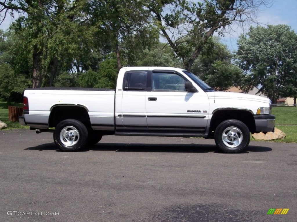 2000 Ram 1500 SLT Extended Cab 4x4 - Bright White / Agate photo #3