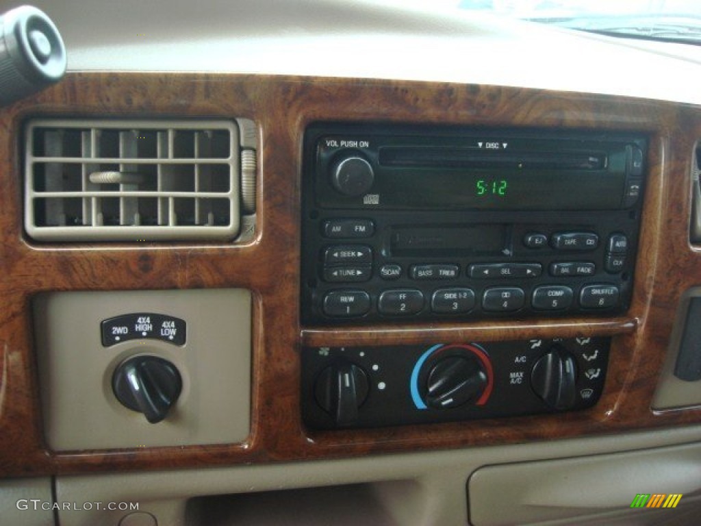 2004 F350 Super Duty King Ranch Crew Cab 4x4 - Chestnut Brown Metallic / Castano Brown Leather photo #19