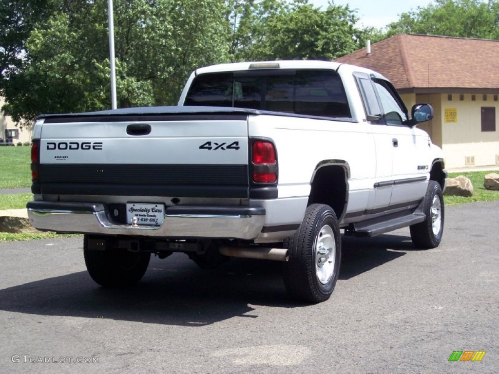 2000 Ram 1500 SLT Extended Cab 4x4 - Bright White / Agate photo #7