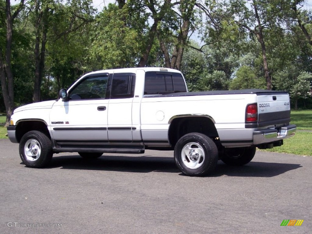 2000 Ram 1500 SLT Extended Cab 4x4 - Bright White / Agate photo #12