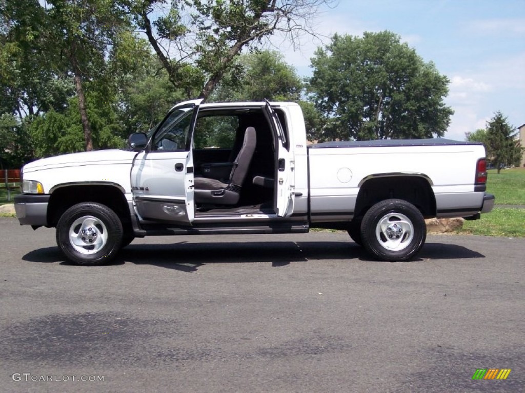 2000 Ram 1500 SLT Extended Cab 4x4 - Bright White / Agate photo #13