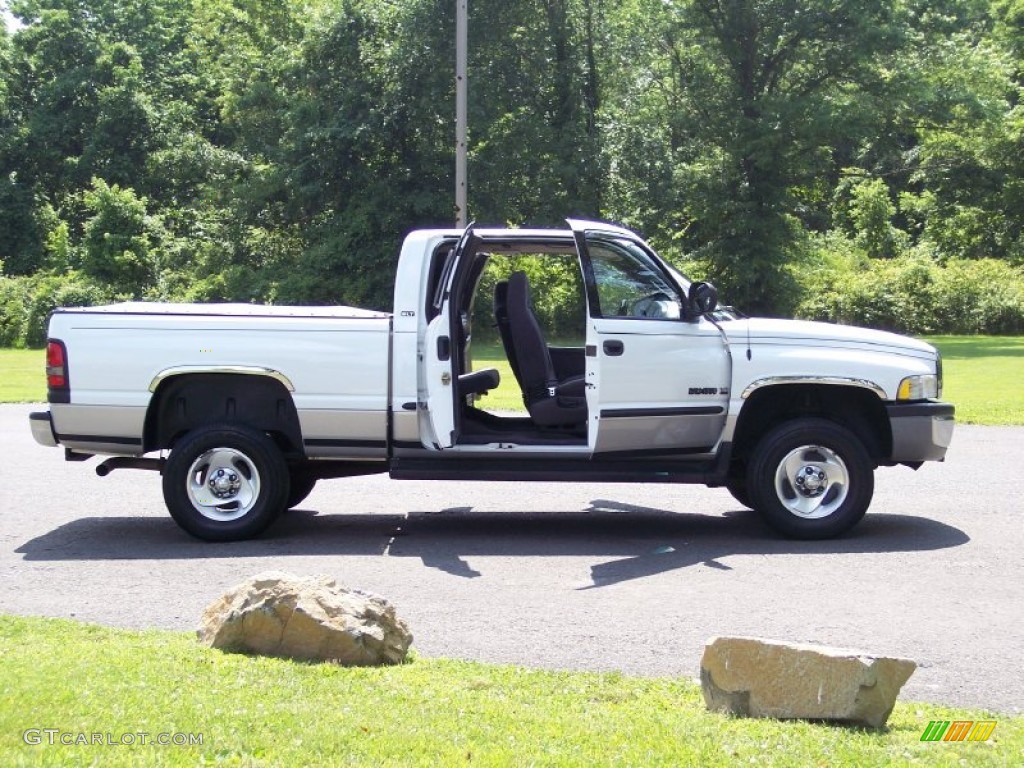 2000 Ram 1500 SLT Extended Cab 4x4 - Bright White / Agate photo #14