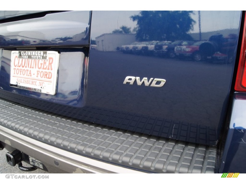 2004 Explorer XLT 4x4 - Dark Blue Pearl Metallic / Graphite photo #21