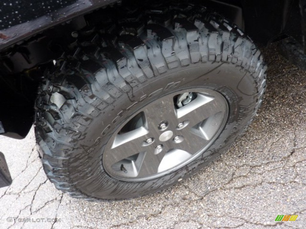 2011 Wrangler Mojave 4x4 - Black / Black/Dark Saddle photo #9
