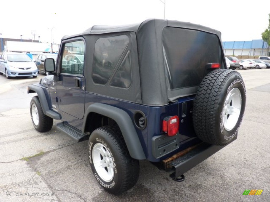 2004 Wrangler Sport 4x4 - Patriot Blue Pearl / Dark Slate Gray photo #2