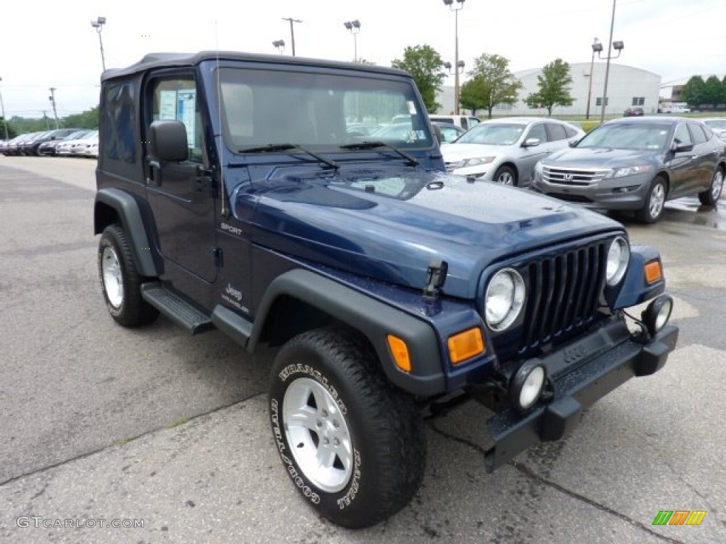 2004 Wrangler Sport 4x4 - Patriot Blue Pearl / Dark Slate Gray photo #5
