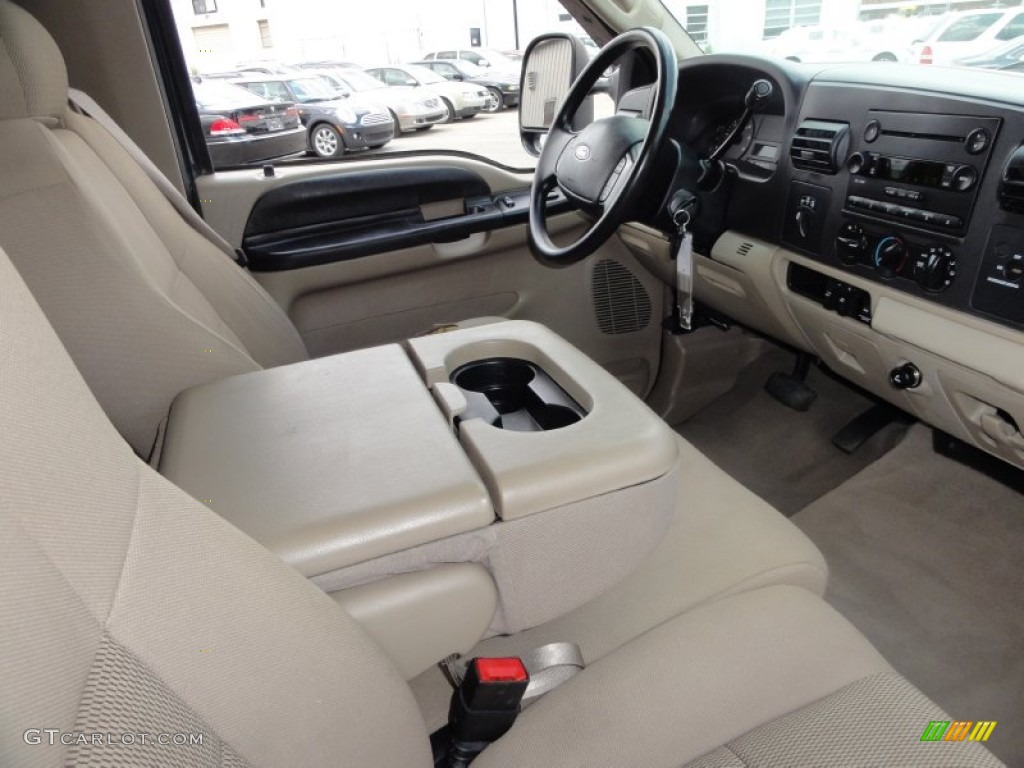 Tan Interior 2005 Ford F250 Super Duty XLT SuperCab 4x4 Photo #50974575