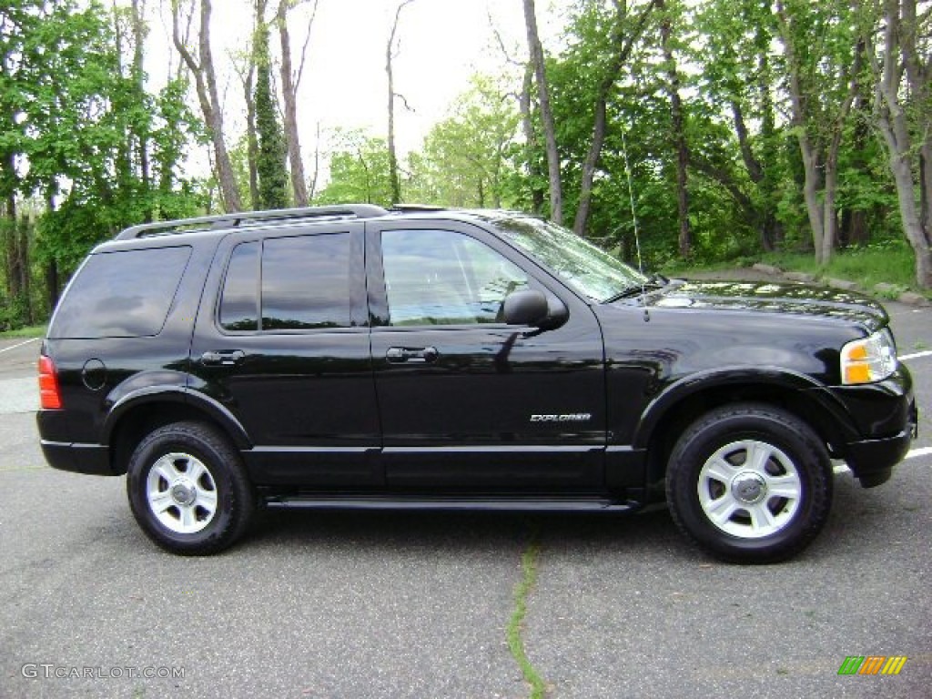 Black Clearcoat 2002 Ford Explorer Limited 4x4 Exterior Photo #50974896