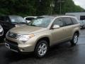 Aspen Gold Metallic - XL7 Luxury AWD Photo No. 1
