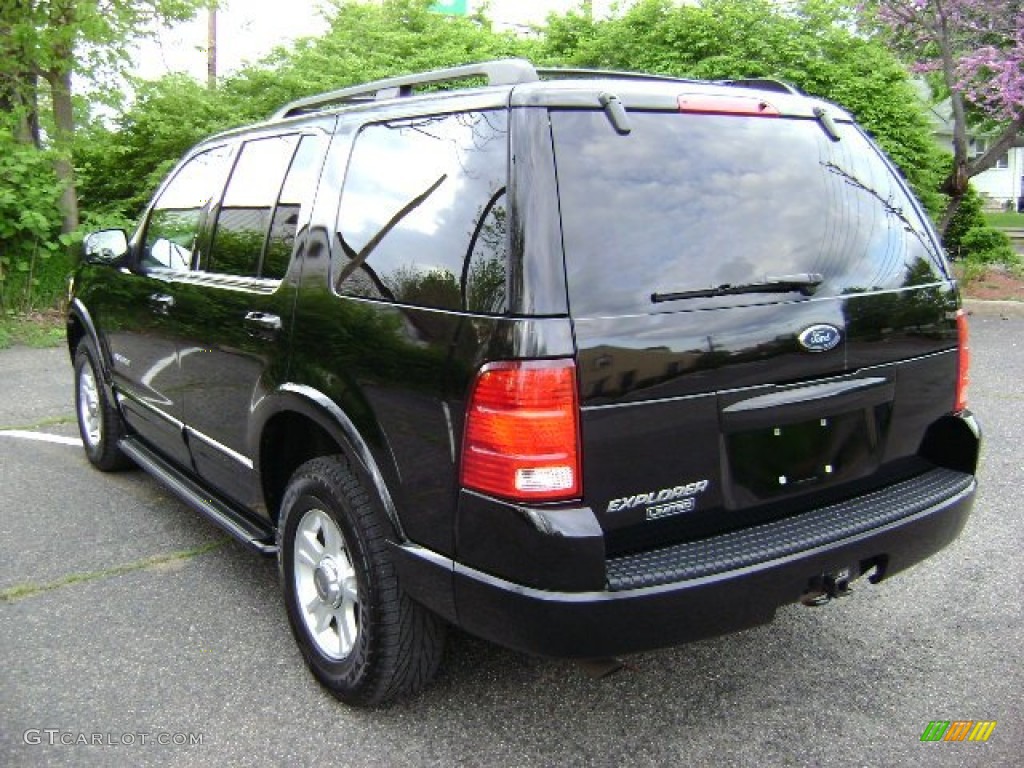 2002 Explorer Limited 4x4 - Black Clearcoat / Medium Parchment photo #7