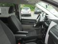 Stone White - Grand Caravan SXT Photo No. 7