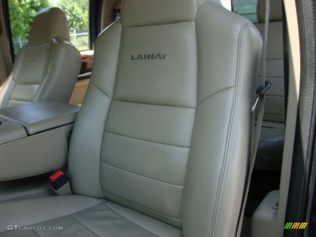 2006 F350 Super Duty Lariat Crew Cab 4x4 - Medium Wedgewood Blue Metallic / Tan photo #9