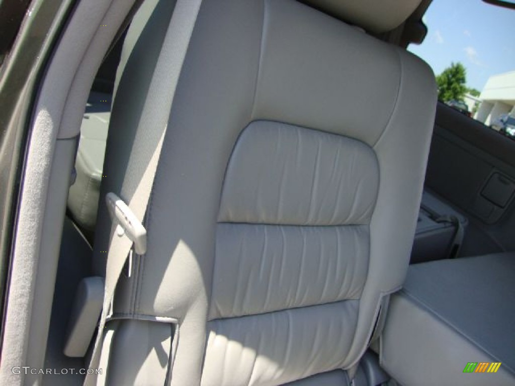2005 LX 470 - Galactic Gray Mica / Stone photo #14