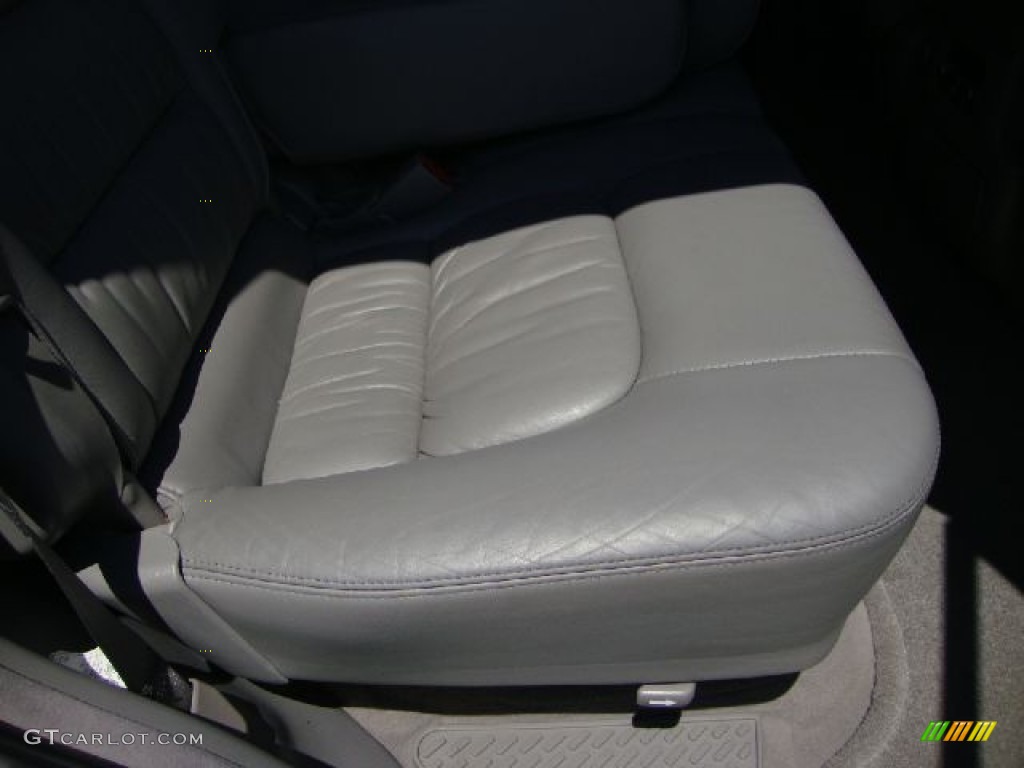 2005 LX 470 - Galactic Gray Mica / Stone photo #15