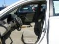 Super White - Camry XLE Photo No. 13