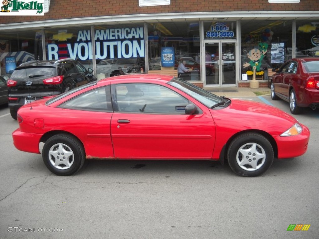 2002 Cavalier Coupe - Bright Red / Graphite photo #2