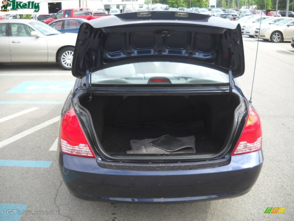2004 Elantra GLS Sedan - Moonlit Blue / Dark Gray photo #4