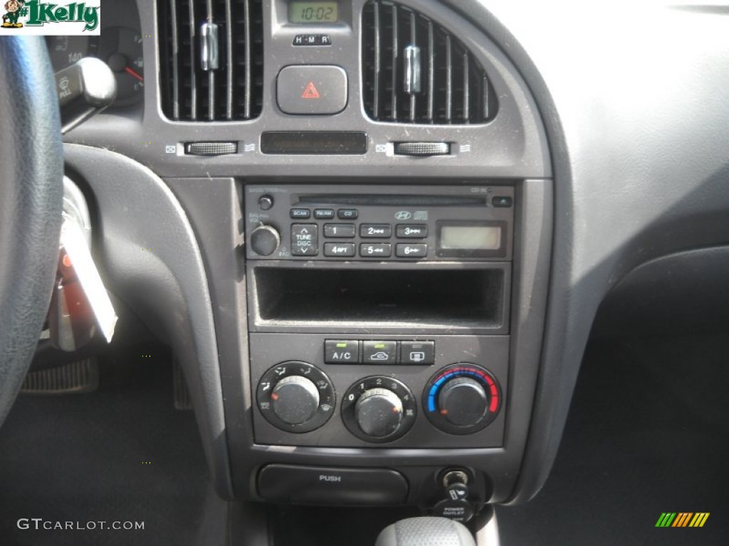 2004 Elantra GLS Sedan - Moonlit Blue / Dark Gray photo #17