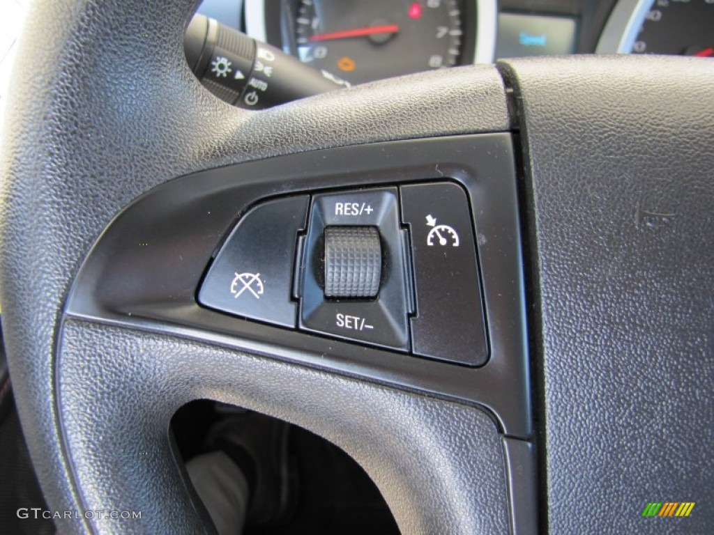 2010 Chevrolet Equinox LT AWD Controls Photo #50982024