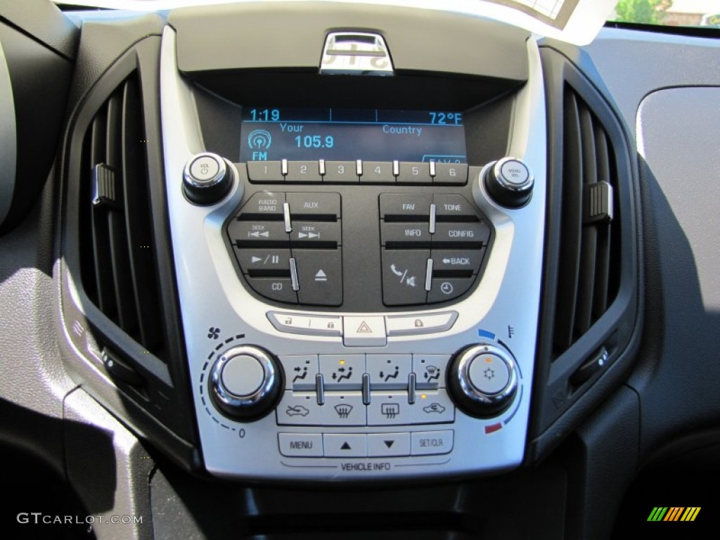 2010 Chevrolet Equinox LT AWD Controls Photo #50982345