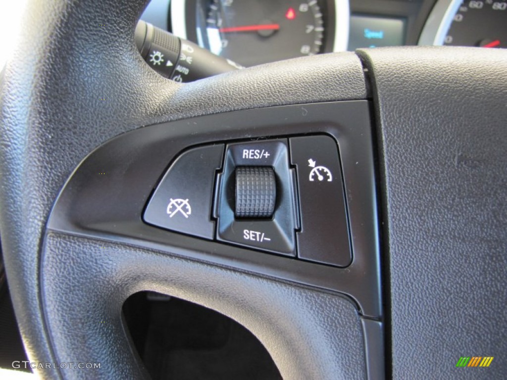 2010 Chevrolet Equinox LT AWD Controls Photo #50982594