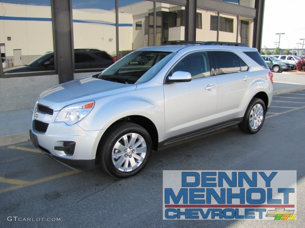 Silver Ice Metallic Chevrolet Equinox