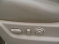 White Diamond - Escalade AWD Photo No. 13