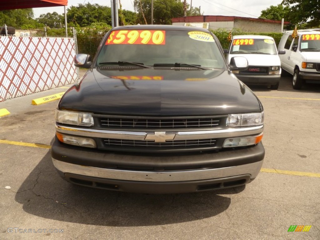 2001 Silverado 1500 LS Extended Cab - Onyx Black / Graphite photo #2