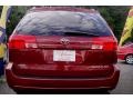 Salsa Red Pearl - Sienna XLE Photo No. 6