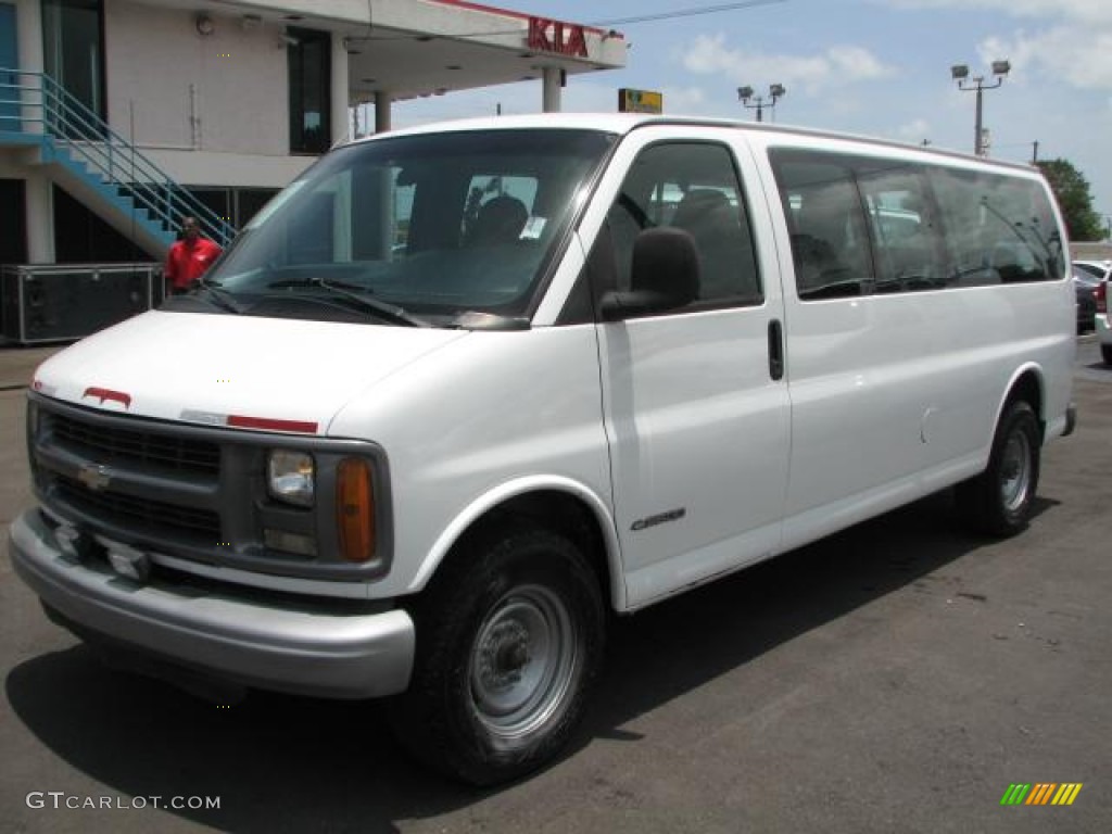 2000 chevrolet express passenger van