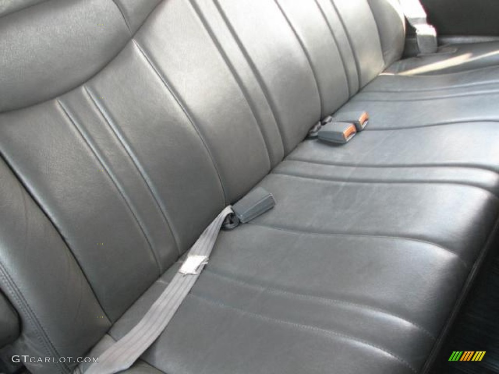 2001 Express 3500 LS Extended Passenger Van - White / Medium Gray photo #15