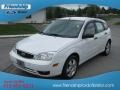 Cloud 9 White - Focus ZX5 SES Hatchback Photo No. 2