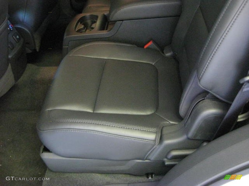 2011 Explorer Limited 4WD - White Platinum Tri-Coat / Charcoal Black photo #16