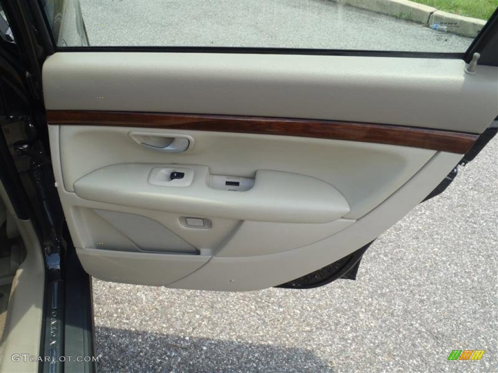 2005 Volvo S80 T6 Light Taupe Door Panel Photo #50995085