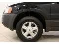 2004 Ford Escape XLS V6 Wheel and Tire Photo