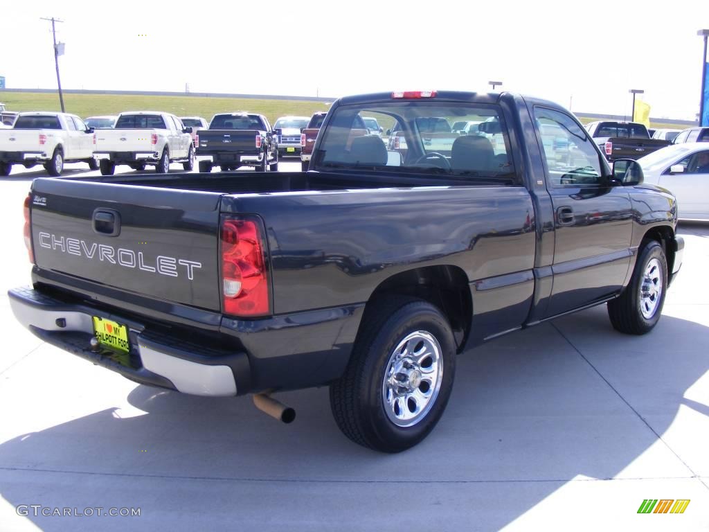 2005 Silverado 1500 Regular Cab - Dark Gray Metallic / Dark Charcoal photo #6