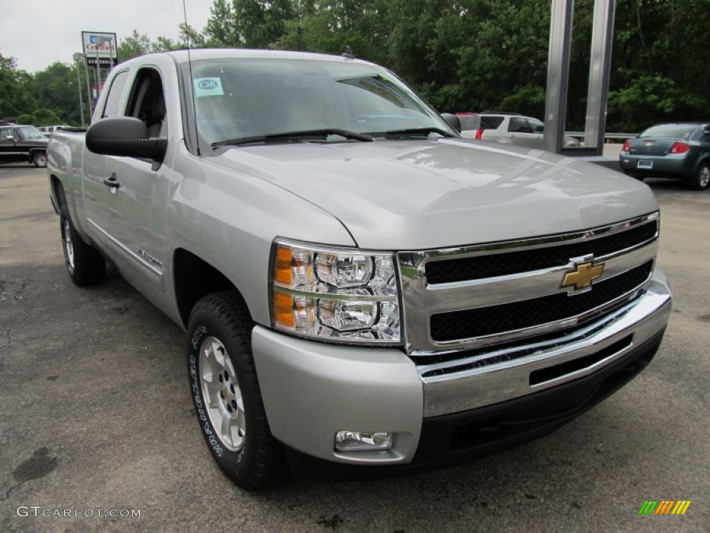 2011 Silverado 1500 LT Extended Cab 4x4 - Sheer Silver Metallic / Light Titanium/Ebony photo #6