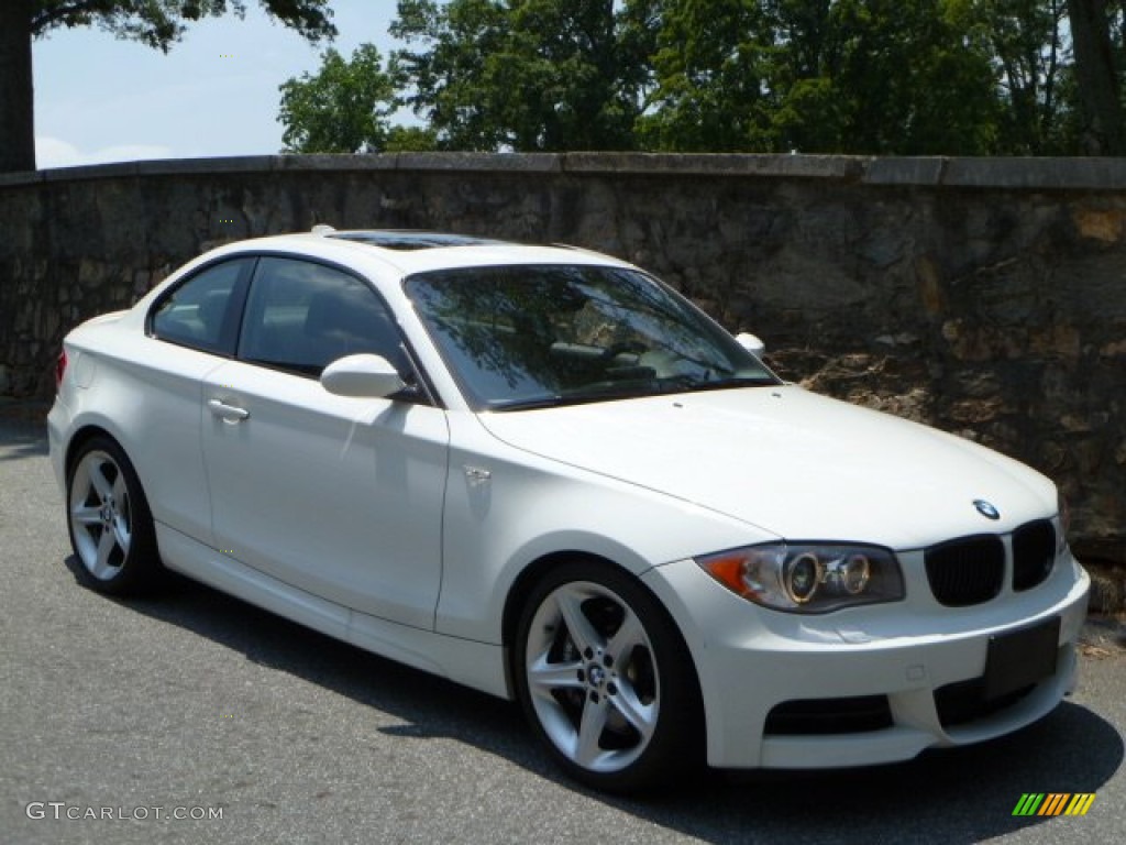 2008 1 Series 135i Coupe - Alpine White / Black photo #1