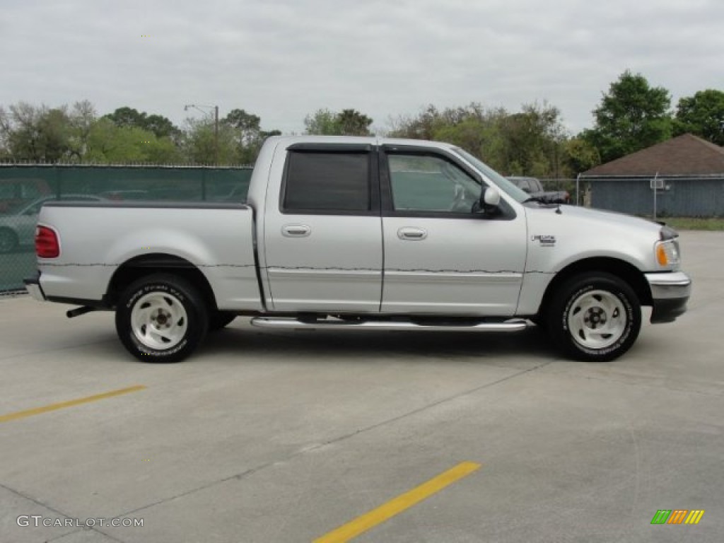 2003 F150 XLT SuperCrew - Silver Metallic / Dark Graphite Grey photo #2