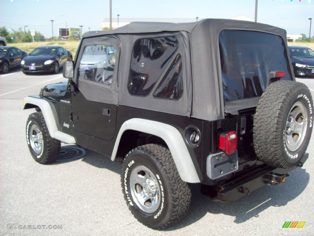 2002 Wrangler X 4x4 - Black / Camel Beige photo #3