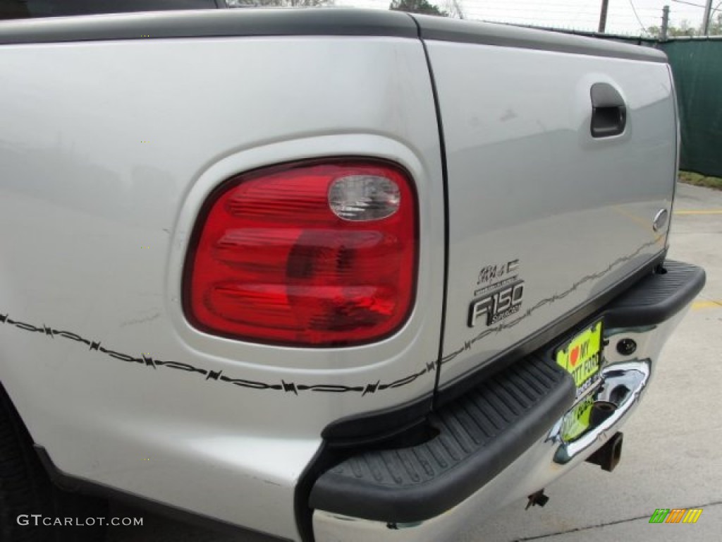 2003 F150 XLT SuperCrew - Silver Metallic / Dark Graphite Grey photo #30