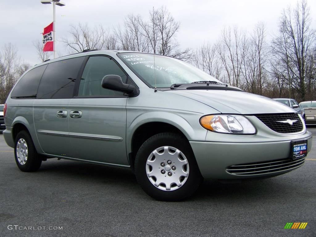 2003 Town & Country LX - Satin Jade Pearl / Taupe photo #4