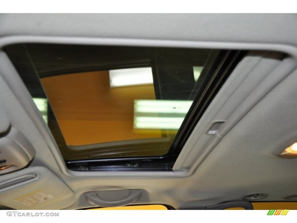 2003 Suburban 1500 Z71 4x4 - Black / Gray/Dark Charcoal photo #9