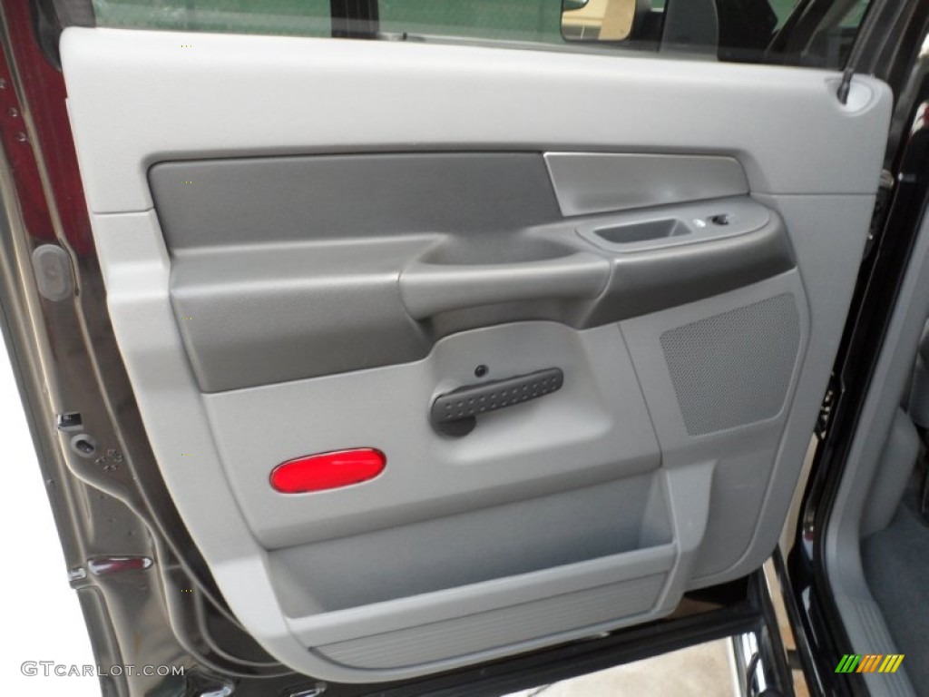 2007 Dodge Ram 2500 SLT Mega Cab 4x4 Medium Slate Gray Door Panel Photo #51007960