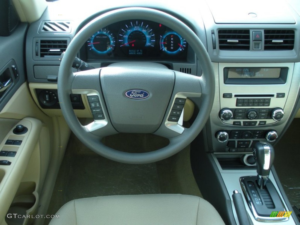 2012 Ford Fusion SE V6 Medium Light Stone Dashboard Photo #51008662