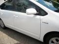 Super White - Prius Hybrid Photo No. 8