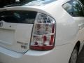 Super White - Prius Hybrid Photo No. 9