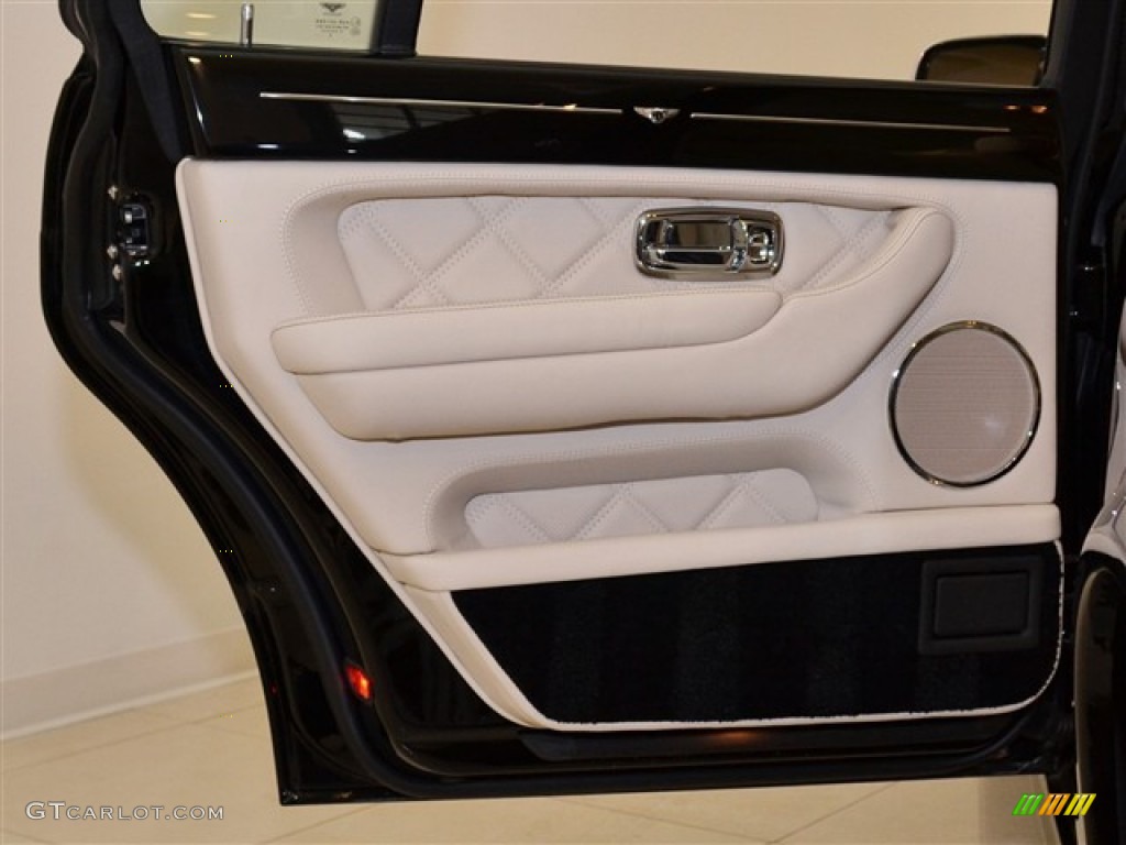 2009 Bentley Arnage Final Series Linen/Beluga Door Panel Photo #51014017